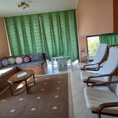 Vila Tragjas Orikum Vlorë