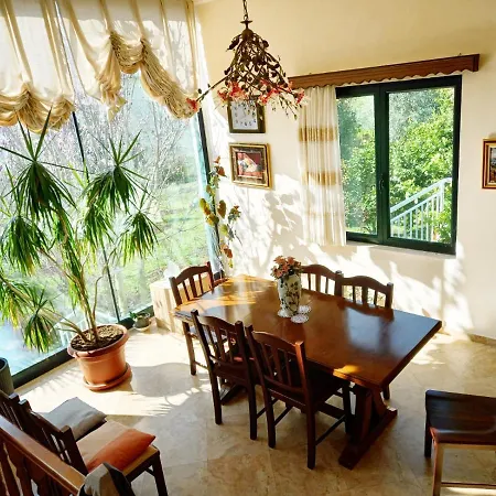 Vila Tragjas Orikum Vlorë